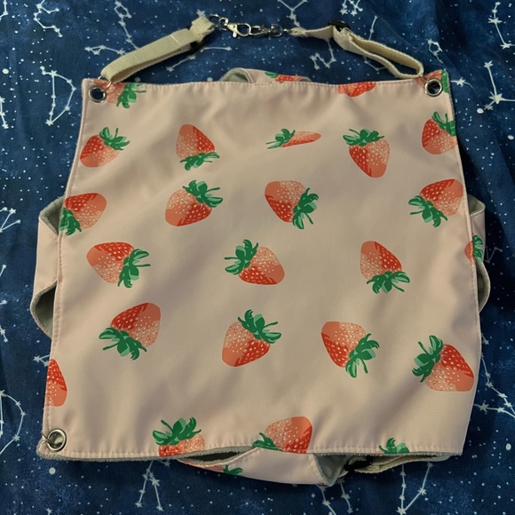 ✨Host Pick!✨ Strawberry Pattern Cage Hammock - Picture 2 of 2